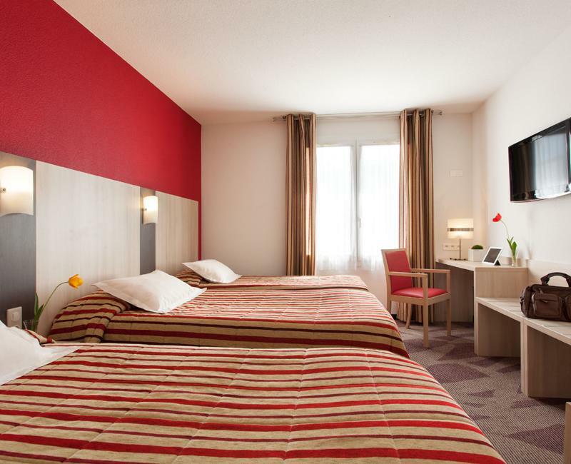 Hotel Roissy Lourdes Exterior photo